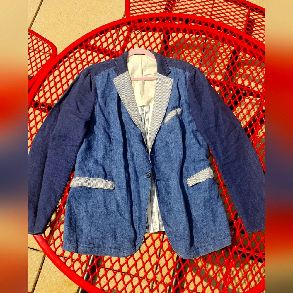 Gant Men's sports coat. Unique design!